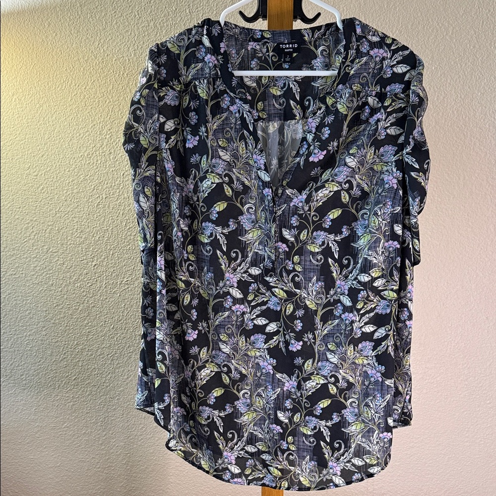 Torrid Multicolor Floral Blouse